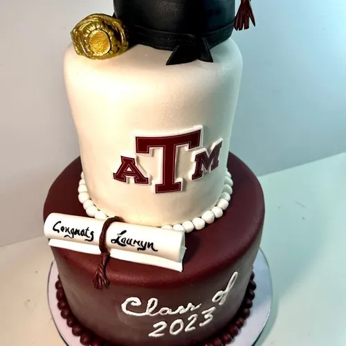 custom graduation cakes in Austin, TX