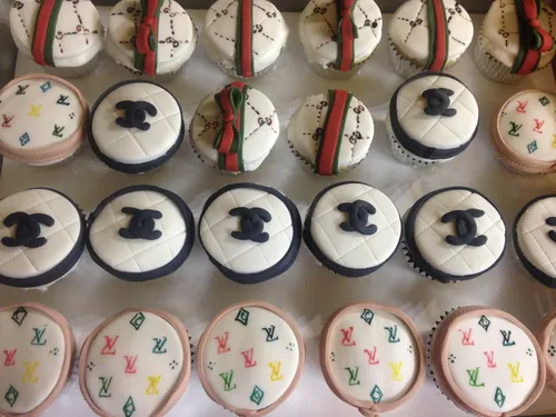 Designer logo cupcakes with Chanel, Louis Vuitton and Gucci patterns