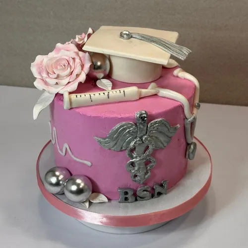 custom graduation cakes in Austin, TX